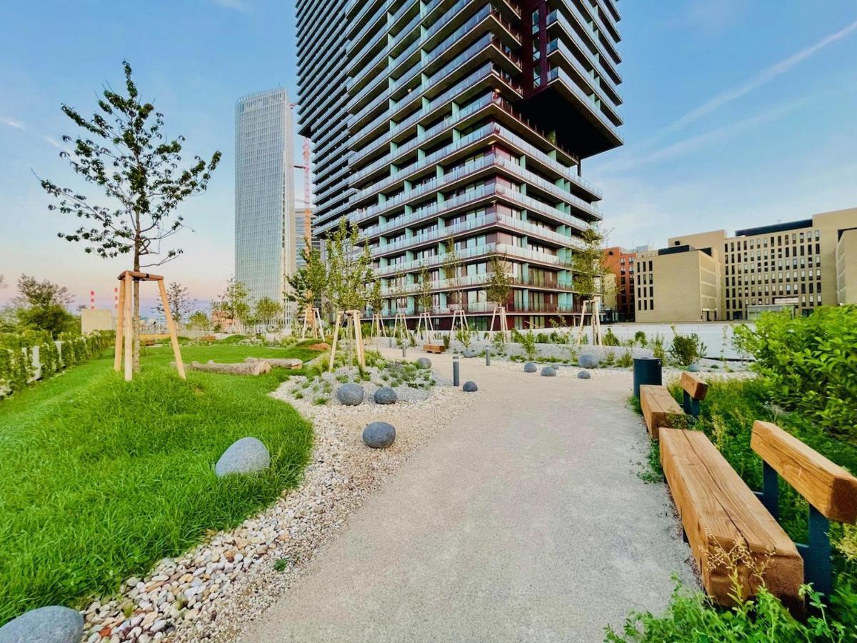 Triiiple Level 31 - Sonnenwohnen Apartment Mit Fantastischem Ausblick Und Parkplatz Viyana Dış mekan fotoğraf